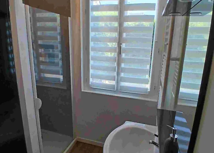 La Mignardise - Jardin & Parking